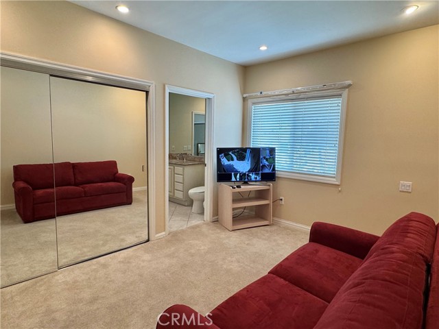 458 S Clark Drive, Beverly Hills CA: https://media.crmls.org/medias/41cd8152-20db-4c64-a551-c1848045a725.jpg