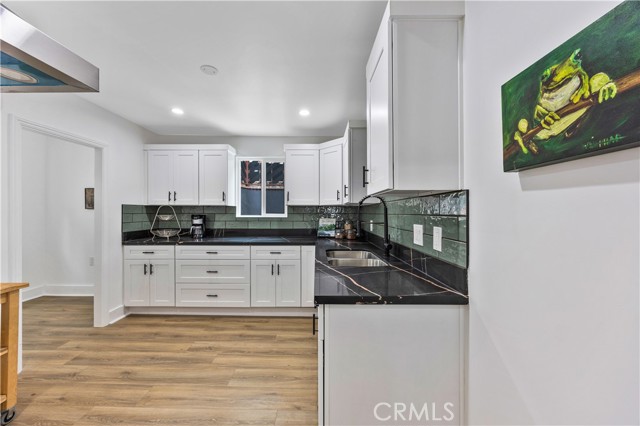 3135 Minnesota Street, Los Angeles CA: https://media.crmls.org/medias/41ced5e0-a979-44bf-a696-ec4b15ef16bc.jpg