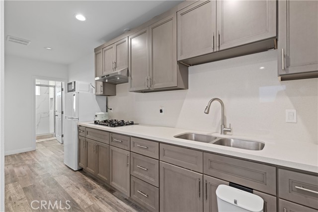 Detail Gallery Image 19 of 34 For 12231 Bluebell, Garden Grove,  CA 92840 - 5 Beds | 3 Baths