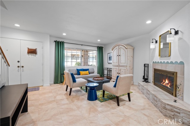 Detail Gallery Image 11 of 48 For 29707 Island View Dr #14,  Rancho Palos Verdes,  CA 90275 - 2 Beds | 2/1 Baths
