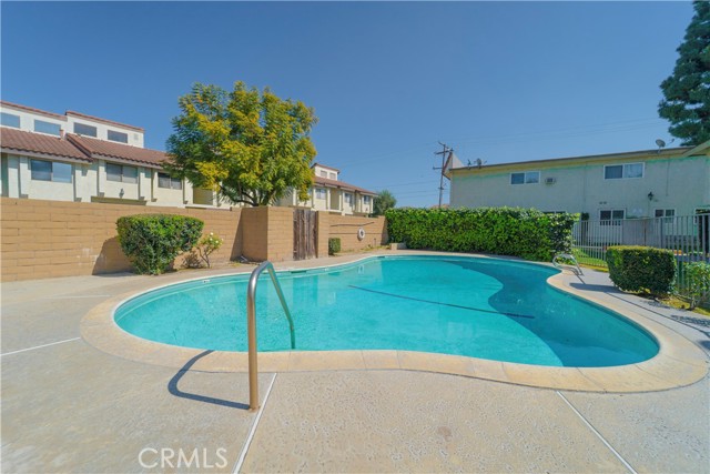 Detail Gallery Image 24 of 31 For 5593 Pioneer Bld #18,  Whittier,  CA 90601 - 2 Beds | 1/1 Baths