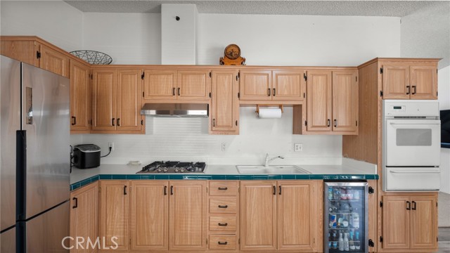 34860 De Los Court, Wildomar CA: https://media.crmls.org/medias/41cfedf3-ce3c-4f90-be96-7b3b3fa3e2b7.jpg