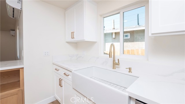 Detail Gallery Image 5 of 40 For 1018 N Ditman Ave, Los Angeles,  CA 90063 - 3 Beds | 2 Baths