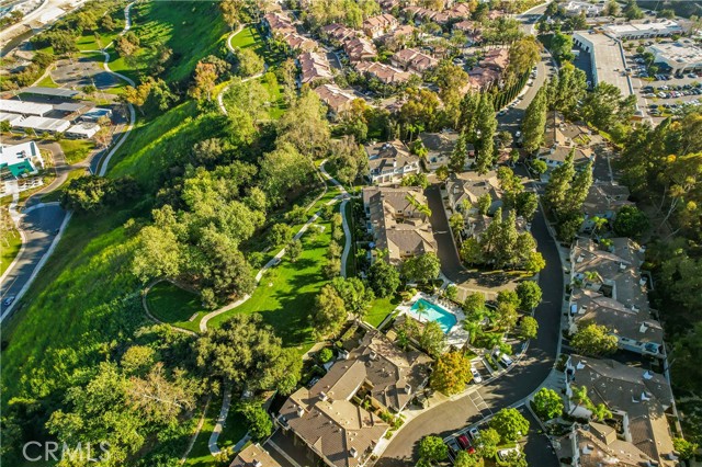 Detail Gallery Image 47 of 48 For 2 Barcelona, Aliso Viejo,  CA 92656 - 2 Beds | 2/1 Baths