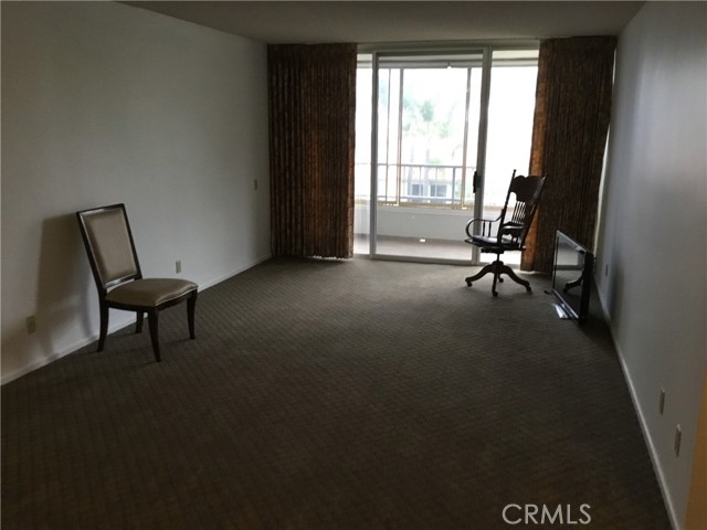 Large Primary Bedroom