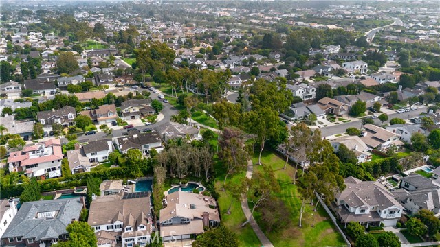 Detail Gallery Image 72 of 75 For 1714 Newport Hills Dr, Newport Beach,  CA 92660 - 5 Beds | 5/1 Baths