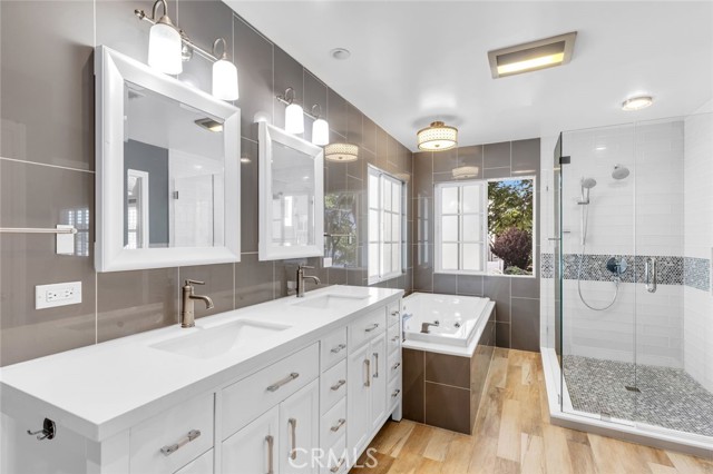 Detail Gallery Image 13 of 49 For 34061 Formosa Drive, Dana Point,  CA 92629 - 4 Beds | 3 Baths