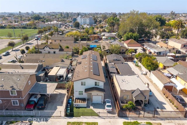 Detail Gallery Image 2 of 6 For 1566 E 106th St, Los Angeles,  CA 90002 - – Beds | – Baths