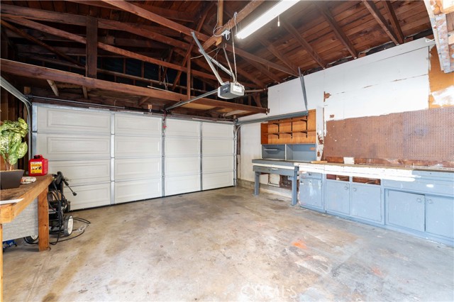 2106 W Judith Lane, Anaheim CA: https://media.crmls.org/medias/41d5da2f-374b-40ab-8c5f-32d7f91558cb.jpg