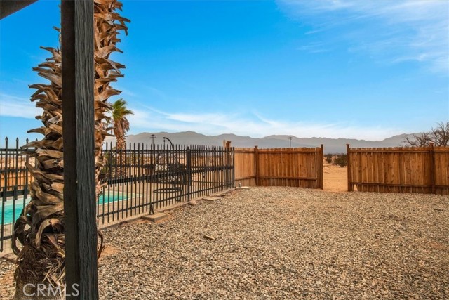 Detail Gallery Image 35 of 44 For 3737 Meriwether Rd, Twentynine Palms,  CA 92277 - 4 Beds | 2 Baths