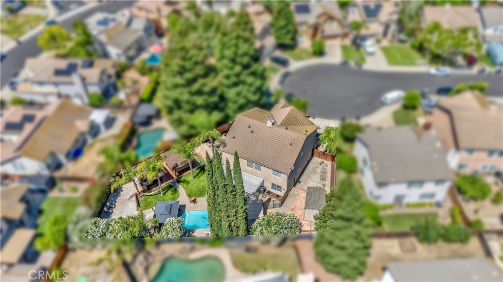https://media.crmls.org/medias/41d6fe48-dd37-4291-a442-0b4d46f73752.jpg?preset=X-Large