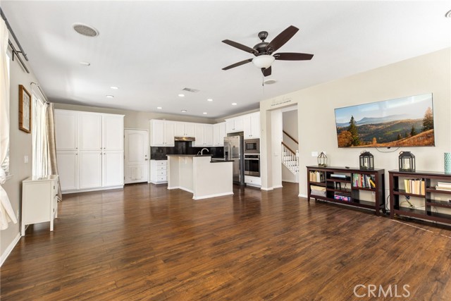 Detail Gallery Image 19 of 47 For 29131 Light Sails Ct, Menifee,  CA 92585 - 4 Beds | 2/1 Baths