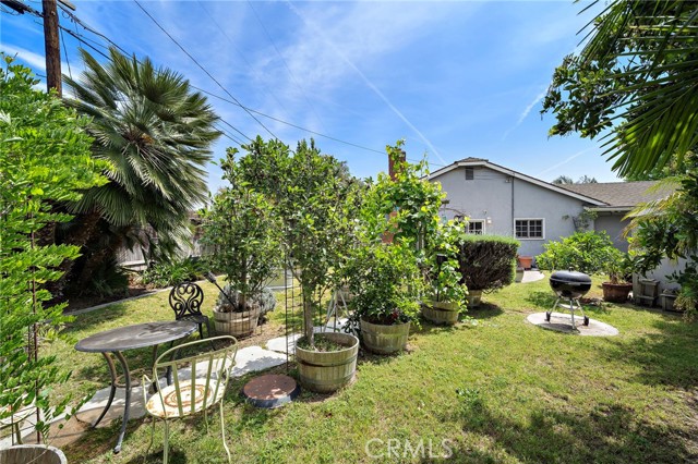 Detail Gallery Image 10 of 43 For 2147 Aster Pl, Costa Mesa,  CA 92627 - 4 Beds | 2/1 Baths