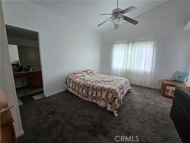 13966 Fox Street, San Fernando CA: https://media.crmls.org/medias/41d9bc31-a825-48c4-896d-202b94dbfc62.jpg