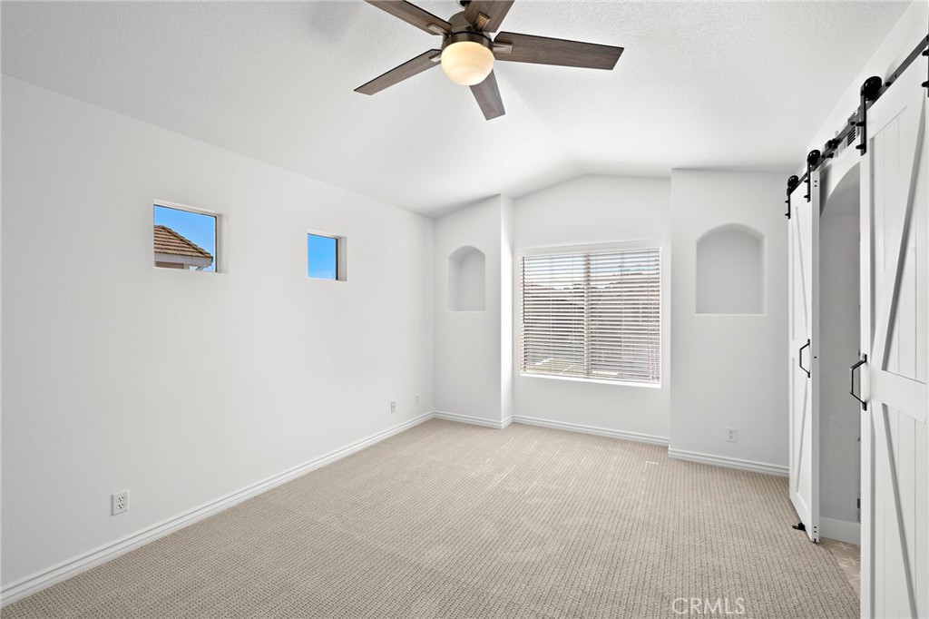 MLS #OC25229351 image #23