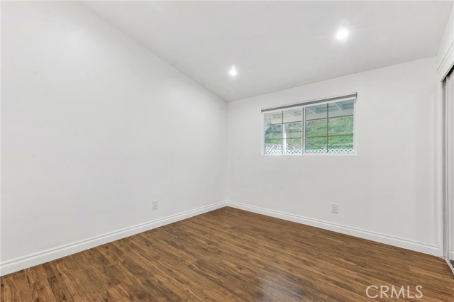 Detail Gallery Image 24 of 43 For 20416 Coulson, Woodland Hills,  CA 91367 - 3 Beds | 2/1 Baths