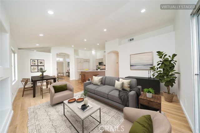 Detail Gallery Image 14 of 32 For 5572 Horseshoe, Fontana,  CA 92336 - 4 Beds | 2 Baths