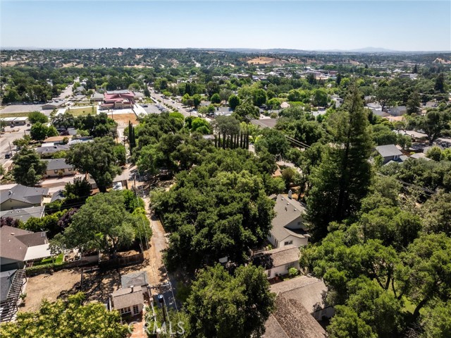 Detail Gallery Image 32 of 37 For 117 17th St, Paso Robles,  CA 93446 - 4 Beds | 3 Baths