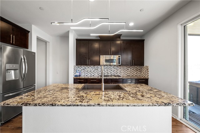 Detail Gallery Image 20 of 56 For 38160 Spring Canyon Dr, Murrieta,  CA 92563 - 5 Beds | 4 Baths