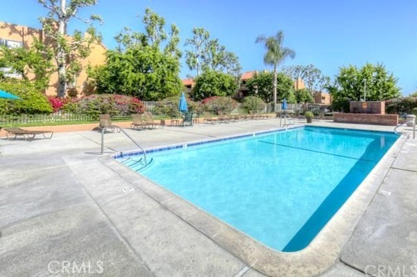 Detail Gallery Image 11 of 12 For 6600 Warner Ave #248,  Huntington Beach,  CA 92647 - 1 Beds | 1 Baths