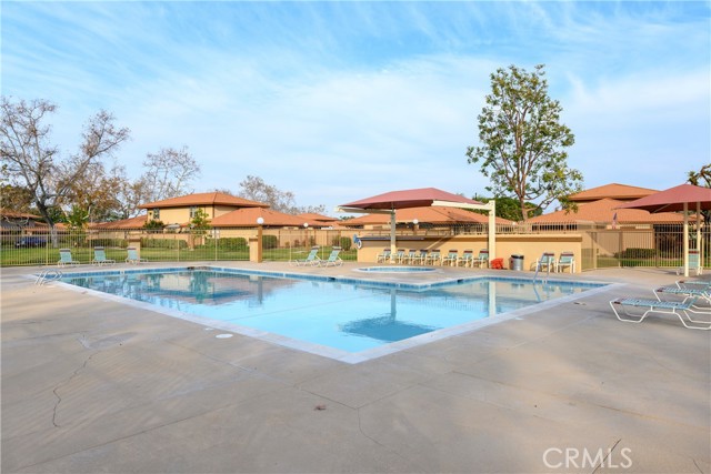 Detail Gallery Image 32 of 34 For 14222 Raintree Rd, Tustin,  CA 92780 - 3 Beds | 2 Baths