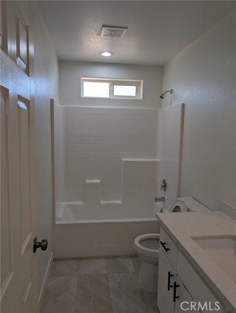 Detail Gallery Image 16 of 25 For 9878 Magnolia Ave, California City,  CA 93505 - 3 Beds | 2 Baths