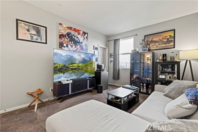 20556 Suzie Lane, Saugus CA: https://media.crmls.org/medias/41df642c-7cb4-451d-8372-1410d99f889b.jpg
