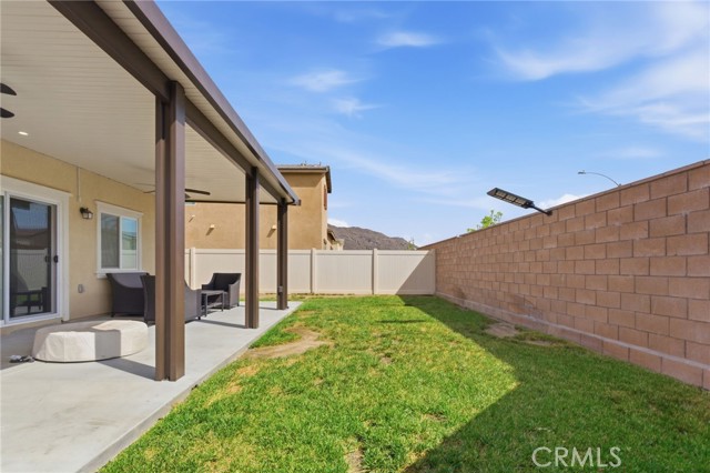 Detail Gallery Image 22 of 27 For 28858 Enclave, Winchester,  CA 92596 - 4 Beds | 2/1 Baths