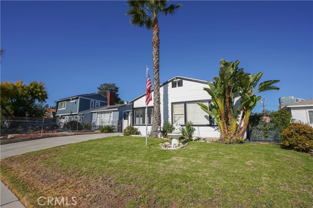 Detail Gallery Image 3 of 33 For 17311 Los Alimos St, Granada Hills,  CA 91344 - 2 Beds | 1 Baths