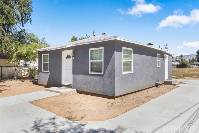 24412 Eucalyptus Avenue, Moreno Valley CA: https://media.crmls.org/medias/41dff30e-1205-467d-bb46-c28866787415.jpg