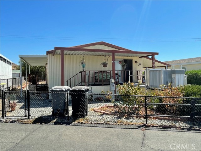 Detail Gallery Image 1 of 18 For 1700 S State St #76,  Hemet,  CA 92543 - 3 Beds | 2 Baths