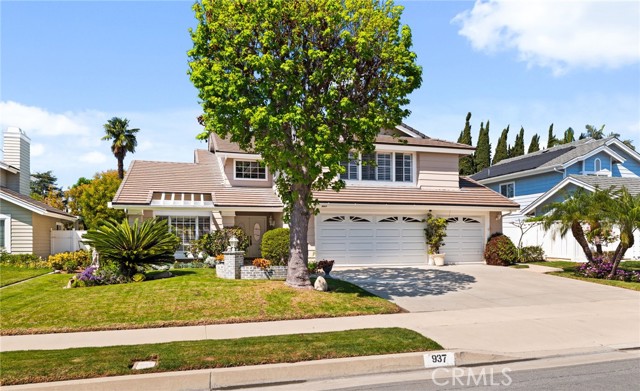 Detail Gallery Image 5 of 52 For 937 Finnell Way, Placentia,  CA 92870 - 4 Beds | 3 Baths