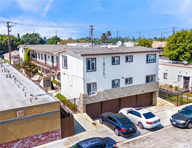 1825 Chestnut Avenue, Long Beach, California 90806, ,Multi-Family,For Sale,Chestnut,CV24203235