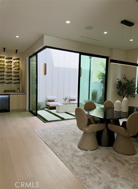 Detail Gallery Image 27 of 75 For 14738 Otsego St, Sherman Oaks,  CA 91403 - 5 Beds | 5/1 Baths