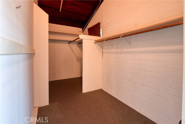 1878 Molino N Avenue, Signal Hill CA: https://media.crmls.org/medias/41e273c6-b776-4466-a104-9055807b7cb5.jpg