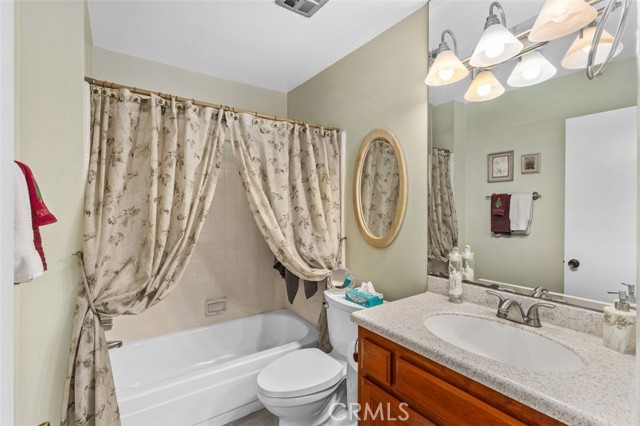 Detail Gallery Image 11 of 27 For 13966 Chelmsford Lane, Westminster,  CA 92683 - 4 Beds | 3 Baths