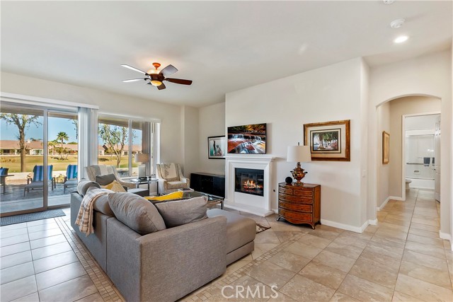 80358 Avenida Santa Alicia, Indio CA: https://media.crmls.org/medias/41e3b6f2-85a4-44c3-a924-7e104c9b15ff.jpg