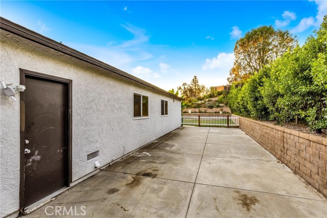 22701 Via Tercero, Mission Viejo CA: https://media.crmls.org/medias/41e48ade-ae5e-4d72-9f0a-a5b6e4b921b7.jpg