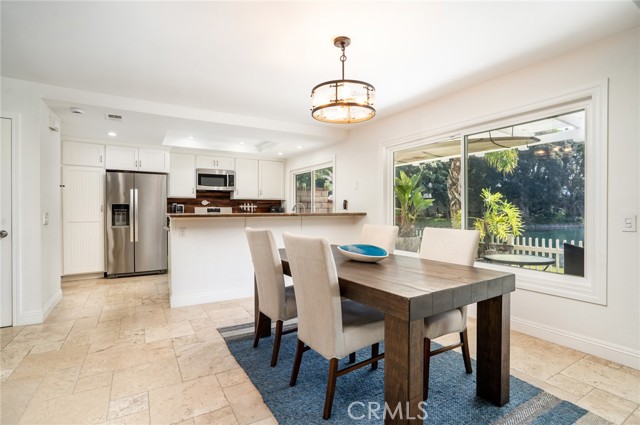 Detail Gallery Image 6 of 54 For 7962 Southwind, Huntington Beach,  CA 92648 - 3 Beds | 2/1 Baths