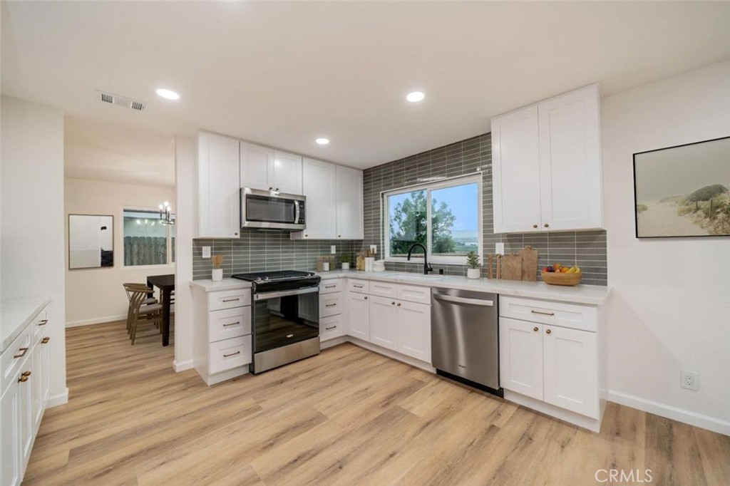 MLS #WS25280552 image #5