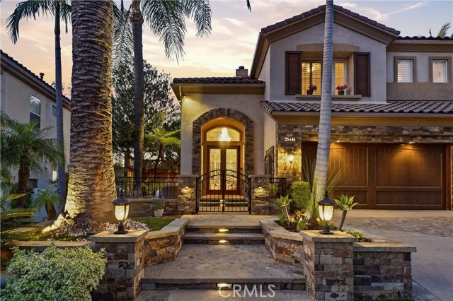 Detail Gallery Image 2 of 46 For 25441 Pacific Hills, Mission Viejo,  CA 92692 - 4 Beds | 2/1 Baths