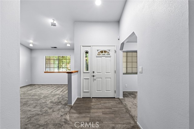 Detail Gallery Image 6 of 61 For 493 Autumn Gold Dr, Chico,  CA 95973 - 4 Beds | 2 Baths