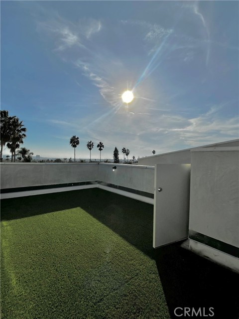 Detail Gallery Image 7 of 34 For 1223 N Hayworth Ave #7,  West Hollywood,  CA 90046 - 2 Beds | 2/1 Baths