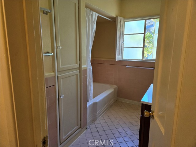 Detail Gallery Image 18 of 31 For 1365 Bradbury Rd, San Marino,  CA 91108 - 4 Beds | 4 Baths