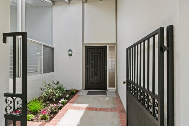 Detail Gallery Image 5 of 36 For 1967 Vista Del Oro, Newport Beach,  CA 92660 - 3 Beds | 2 Baths