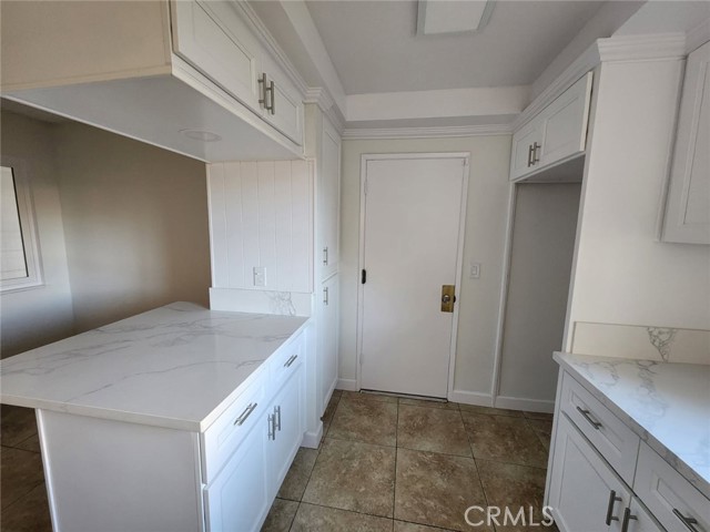 Detail Gallery Image 4 of 8 For 1479 Indian Trl, San Bernardino,  CA 92407 - 3 Beds | 2 Baths