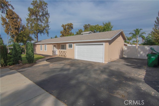 1785 Via Del Rio, Corona, CA 92882