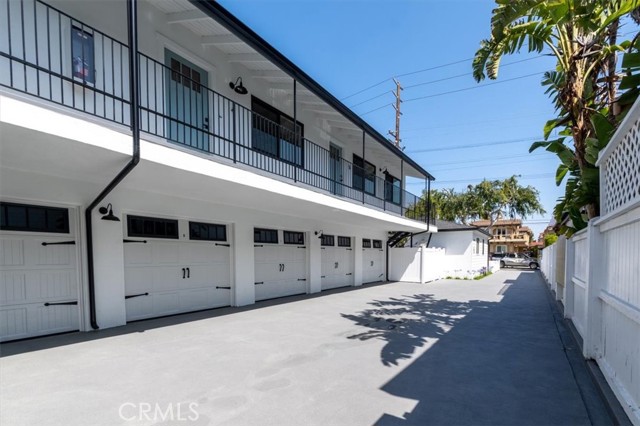 2420 Grant Avenue, Redondo Beach, California 90278, ,Multi-Family,For Sale,Grant,SB25027922