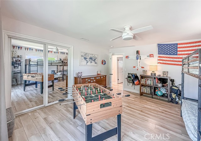 843 Encino Vista Drive, Thousand Oaks CA: https://media.crmls.org/medias/41ea8db0-770f-4175-ab47-6f8b9e2c8099.jpg