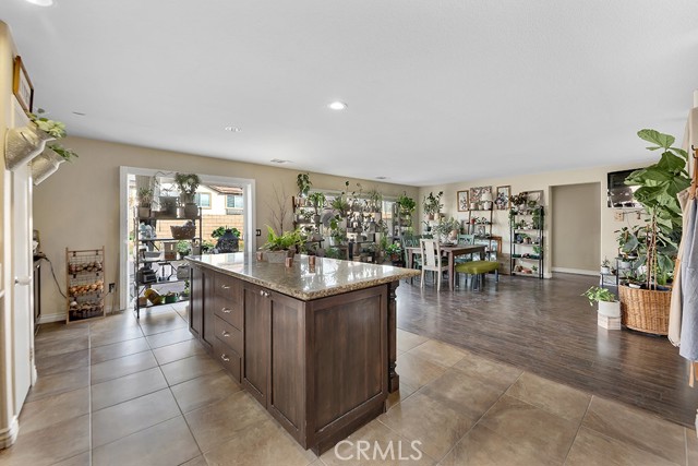 Detail Gallery Image 16 of 31 For 6247 Sandwood, Palmdale,  CA 93552 - 5 Beds | 3 Baths